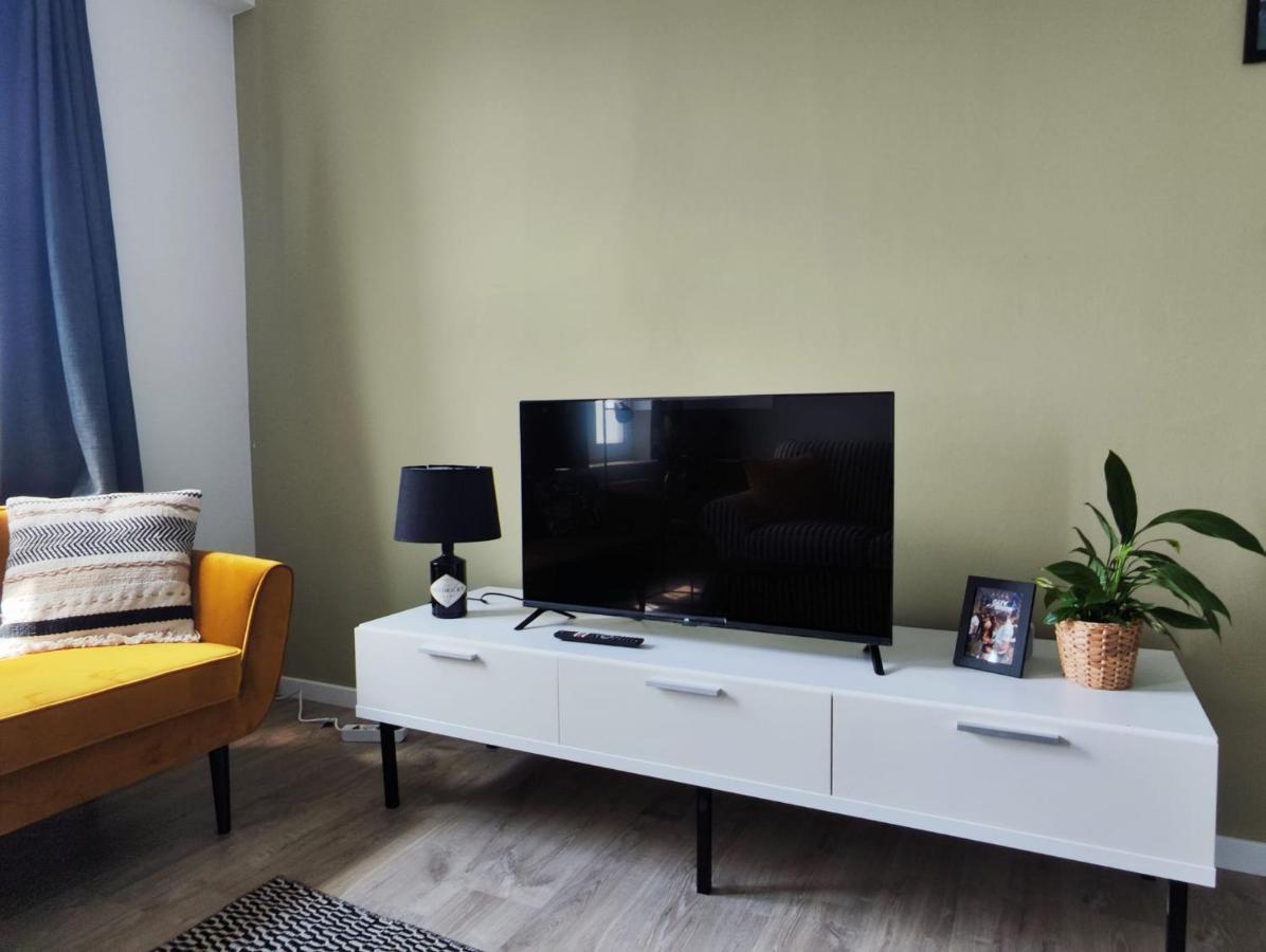 Gezellig Appartement Op Het Bruisende Zuid. 安特卫普 外观 照片